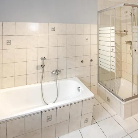 Saal Bartelshagen (Vorpommern-Rugen)