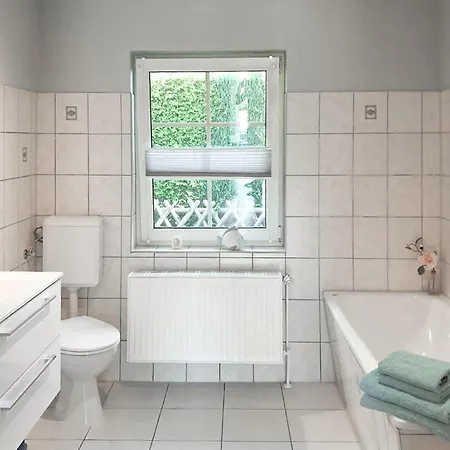 Saal * Bartelshagen (Vorpommern-Rugen)